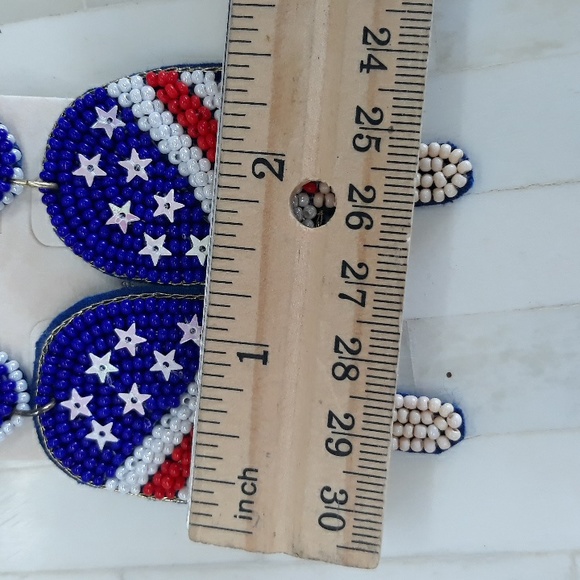 SEED BEAD STARS AND STRIPES EARRING #2 - Picture 5 of 6